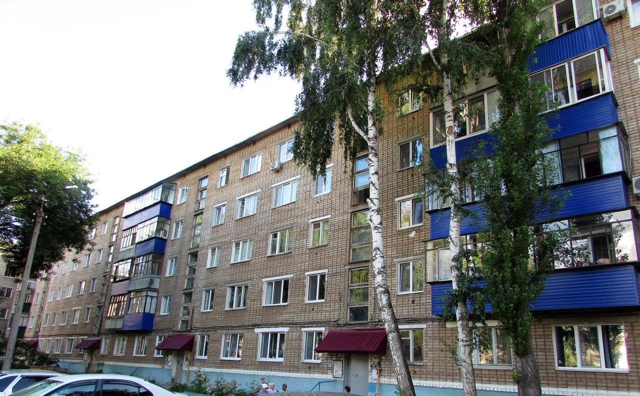Респ. Башкортостан, г. Стерлитамак, ул. Артема, д. 9-фасад здания