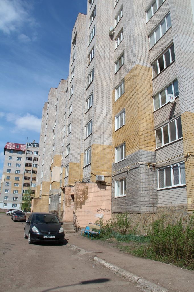 Респ. Башкортостан, г. Стерлитамак, ул. Артема, д. 134-фасад здания