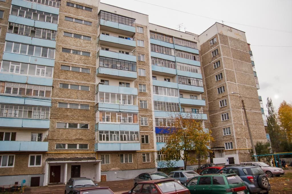 Респ. Башкортостан, г. Стерлитамак, ул. Имая Насыри, д. 2-фасад здания