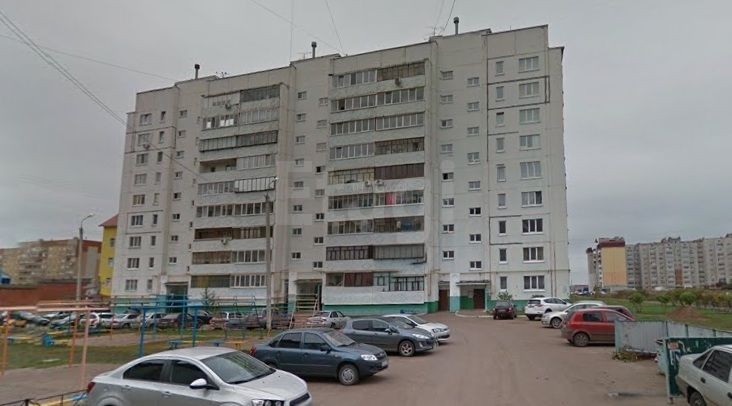 Респ. Башкортостан, г. Стерлитамак, ул. Караная Муратова, д. 8-фасад здания