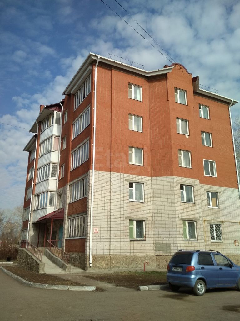 Респ. Башкортостан, г. Стерлитамак, ул. Свердлова, д. 73-фасад здания