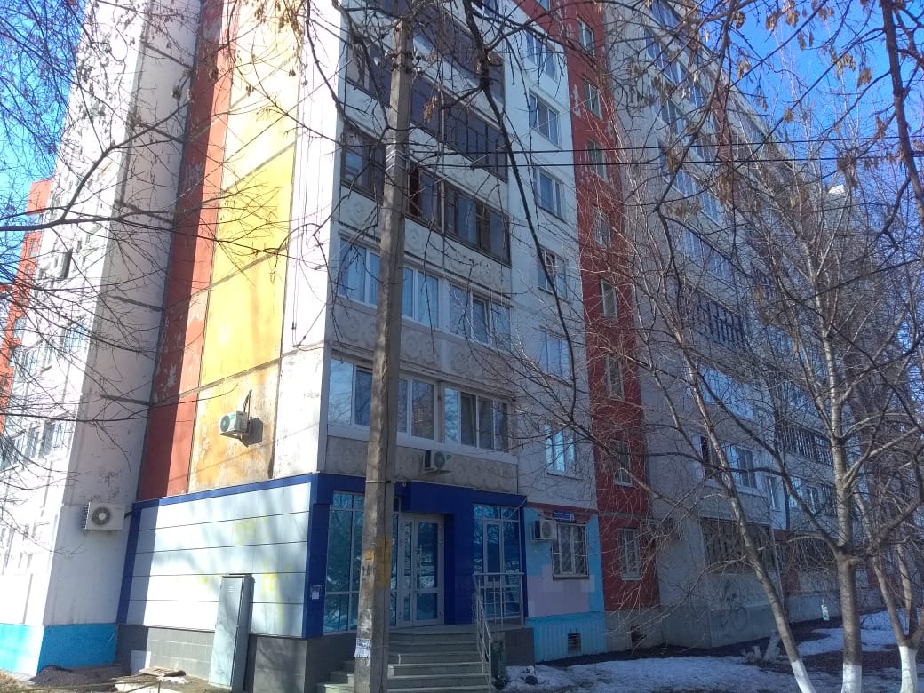 Респ. Башкортостан, г. Уфа, ул. Адмирала Макарова, д. 16-фасад здания