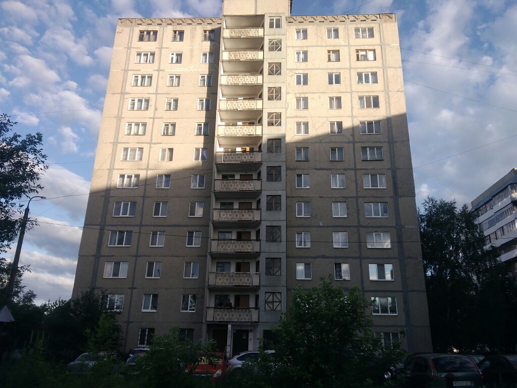 Респ. Башкортостан, г. Уфа, ул. Адмирала Ушакова, д. 88-фасад здания