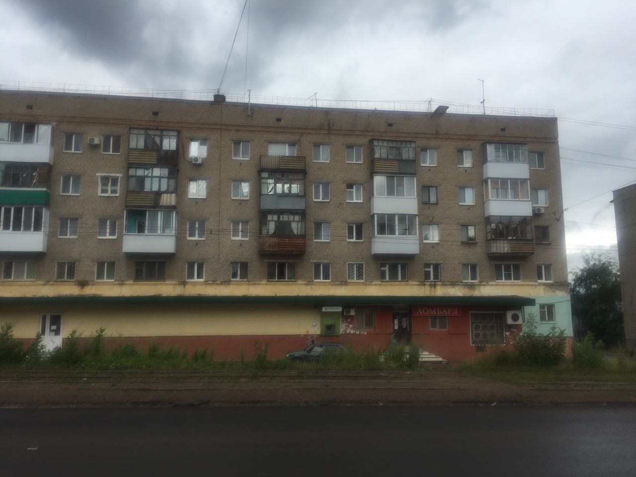 Респ. Башкортостан, г. Уфа, ул. Богдана Хмельницкого, д. 147-фасад здания