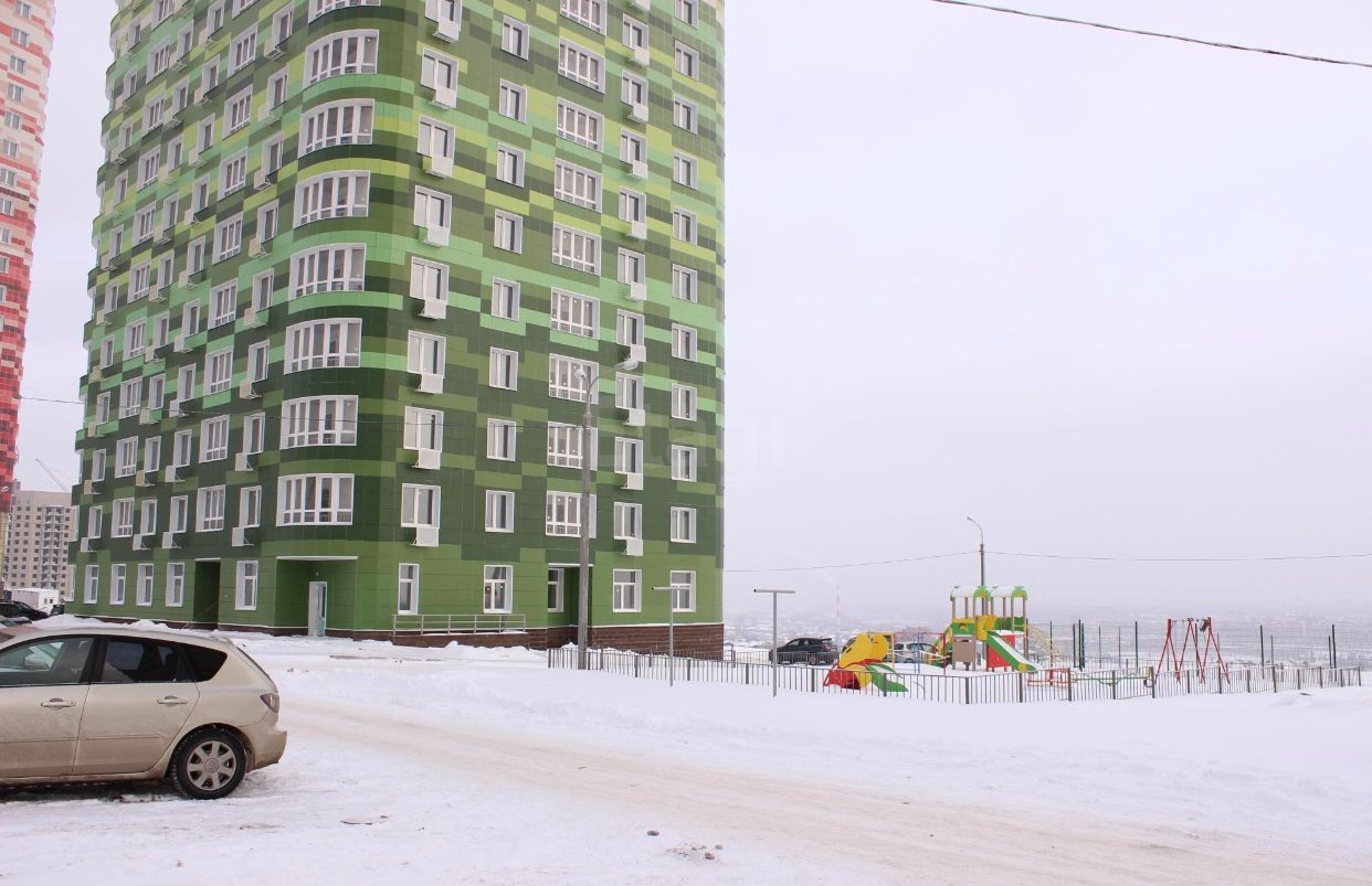 Респ. Башкортостан, г. Уфа, ул. Глумилинская, д. 6-придомовая территория