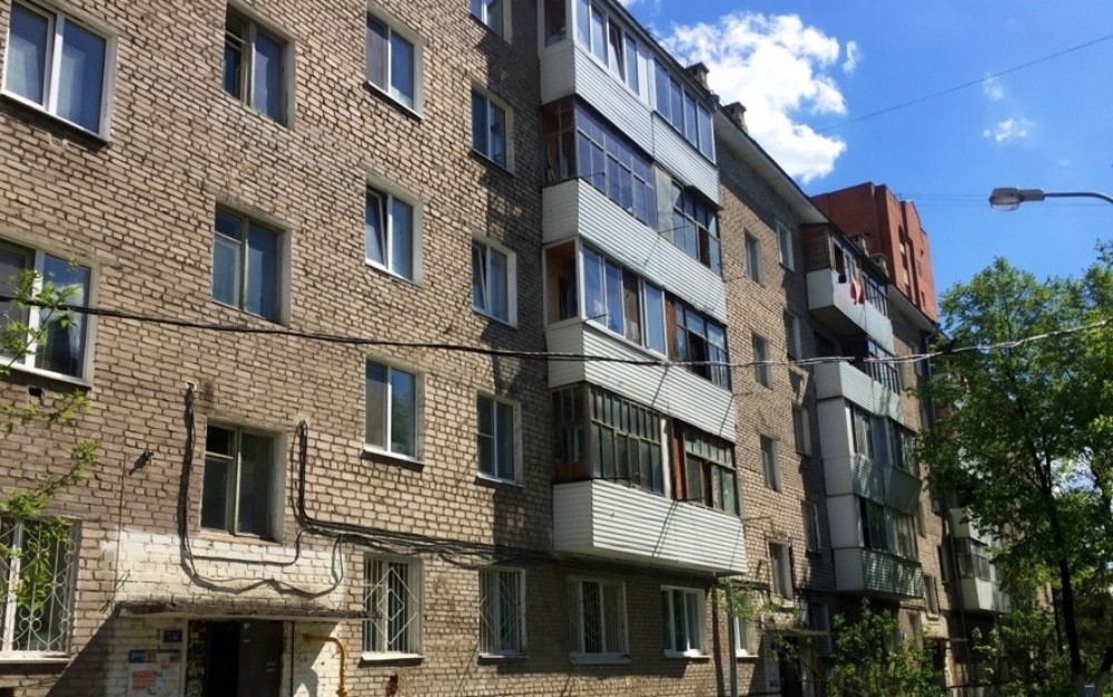 Респ. Башкортостан, г. Уфа, б-р. Ибрагимова, д. 51-фасад здания