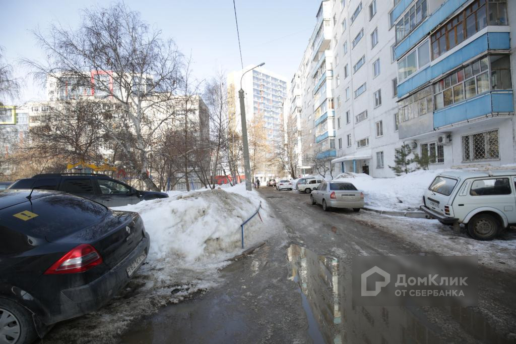 Респ. Башкортостан, г. Уфа, ул. Менделеева, д. 15/1-придомовая территория