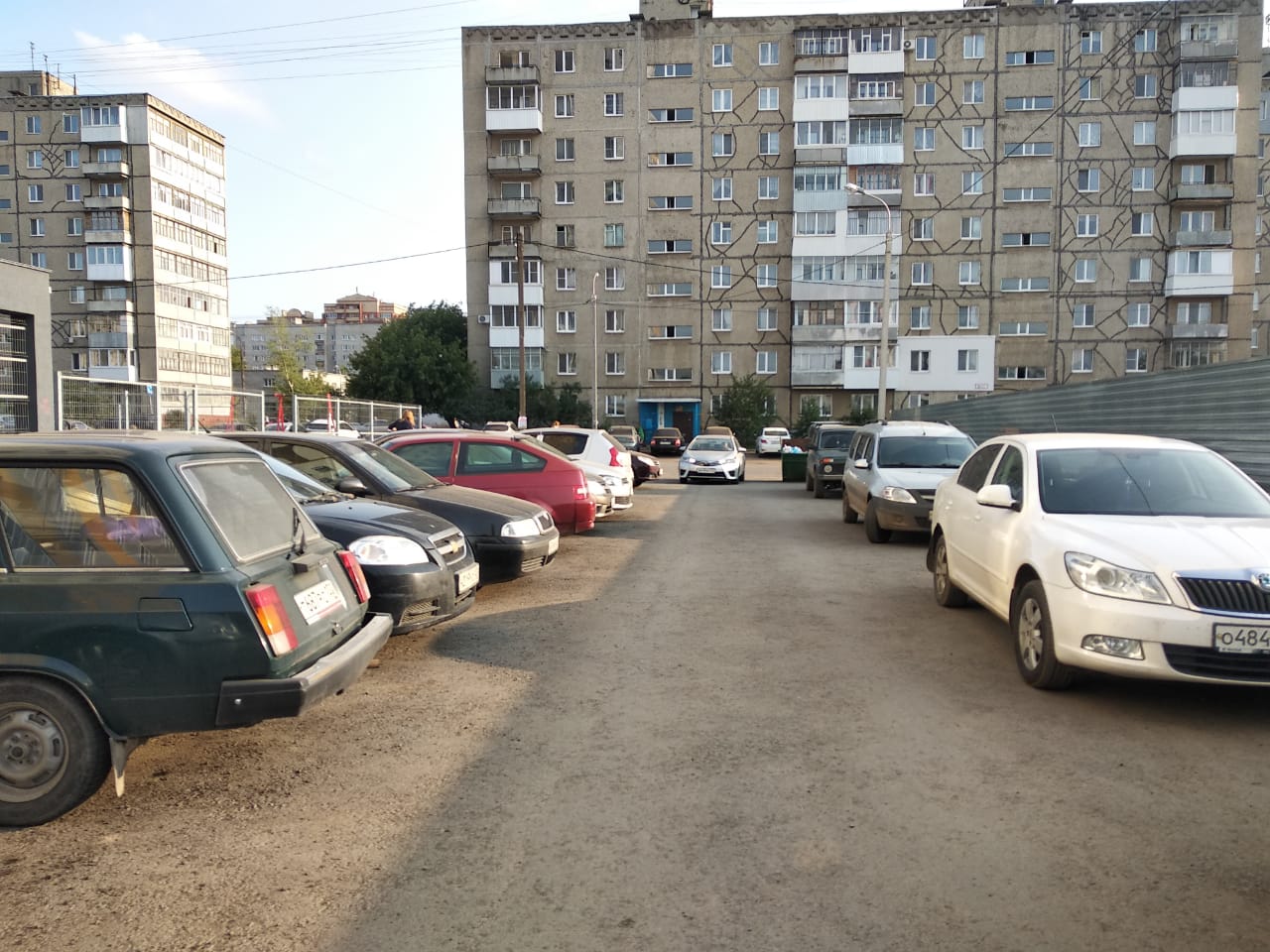 Респ. Башкортостан, г. Уфа, ул. Новоселов, д. 6-фасад здания