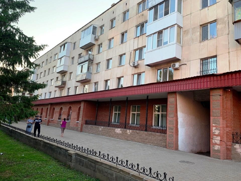 Респ. Башкортостан, г. Уфа, ул. Правды, д. 18-фасад здания