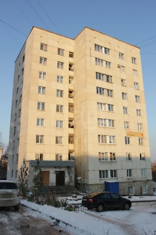 Респ. Башкортостан, г. Уфа, ул. Российская, д. 33, к. 2-фасад здания