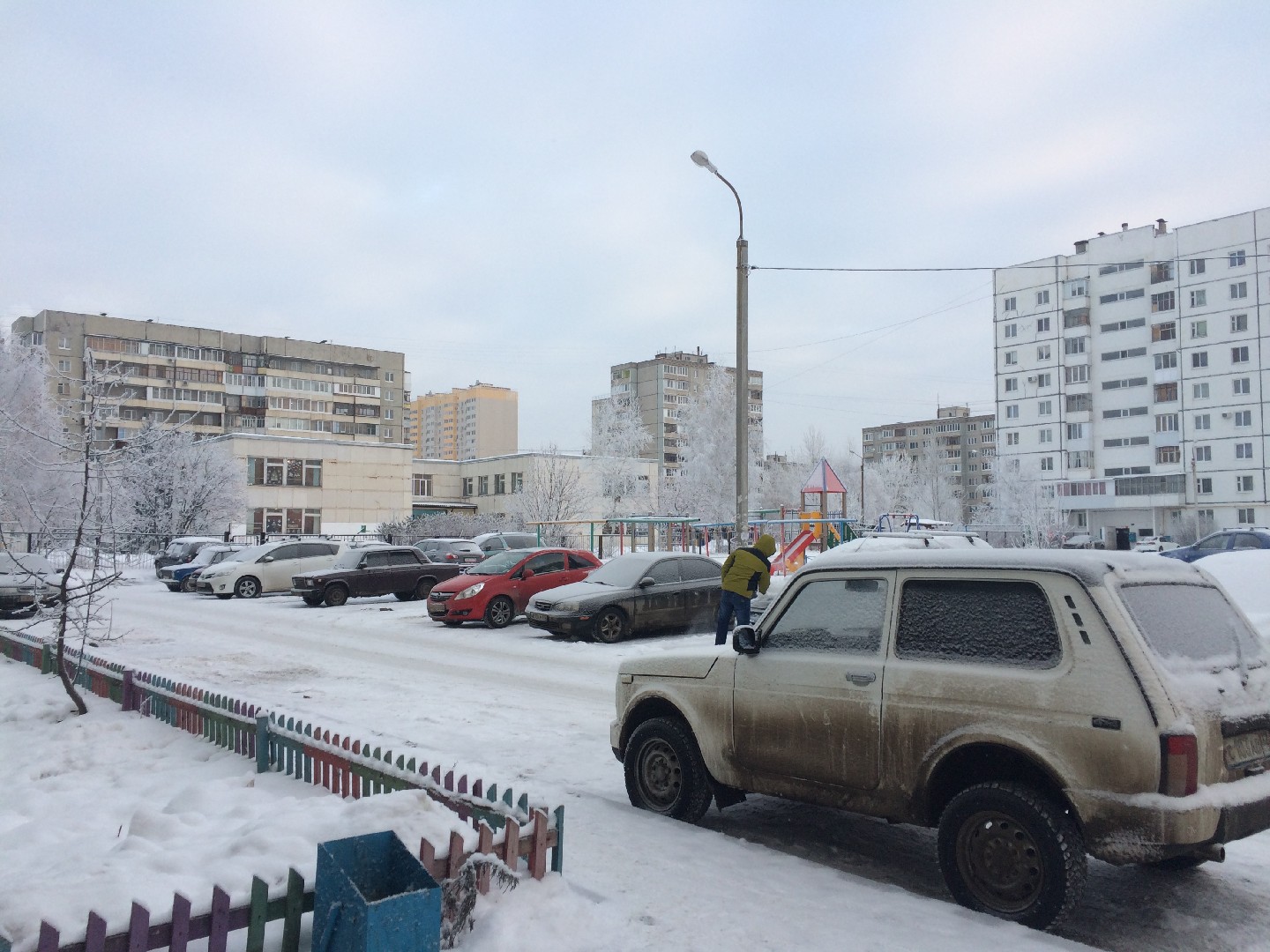 Респ. Башкортостан, г. Уфа, ул. Транспортная, д. 26, к. 6-придомовая территория