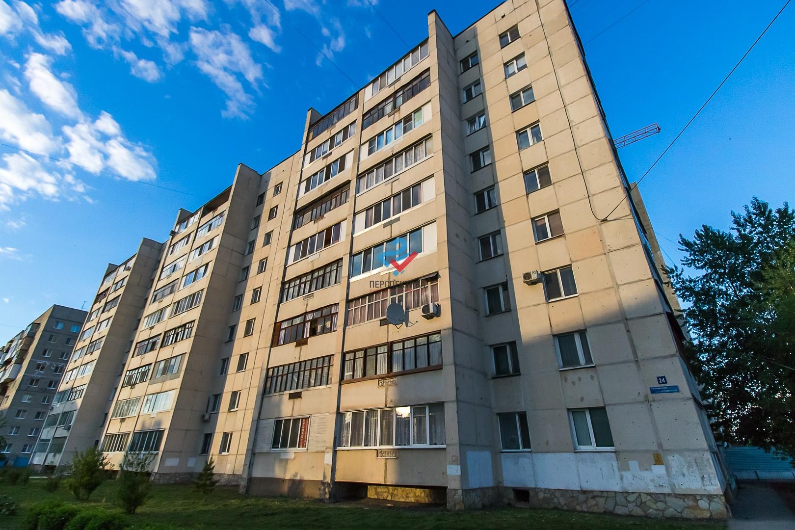 Респ. Башкортостан, г. Уфа, ул. Ухтомского, д. 24-фасад здания