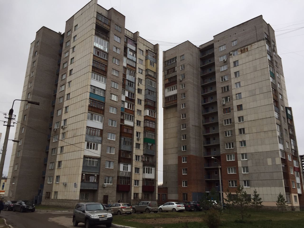 Респ. Башкортостан, г. Уфа, ул. Ферина, д. 19, к. 3-фасад здания