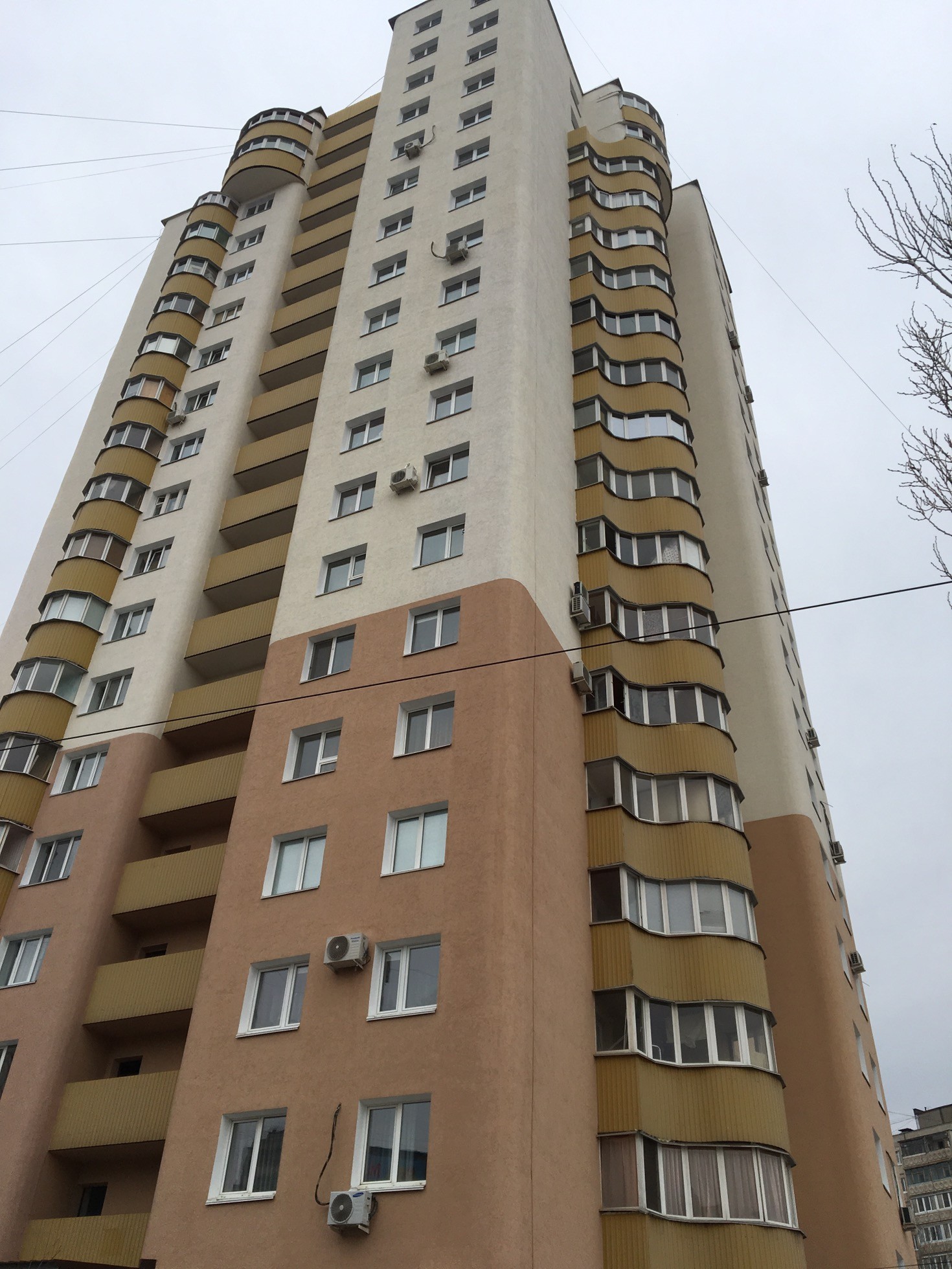 Респ. Башкортостан, г. Уфа, ул. Юрия Гагарина, д. 33-фасад здания