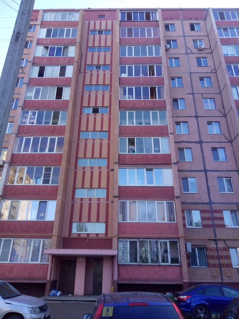 Респ. Башкортостан, г. Уфа, ул. Юрия Гагарина, д. 64-фасад здания