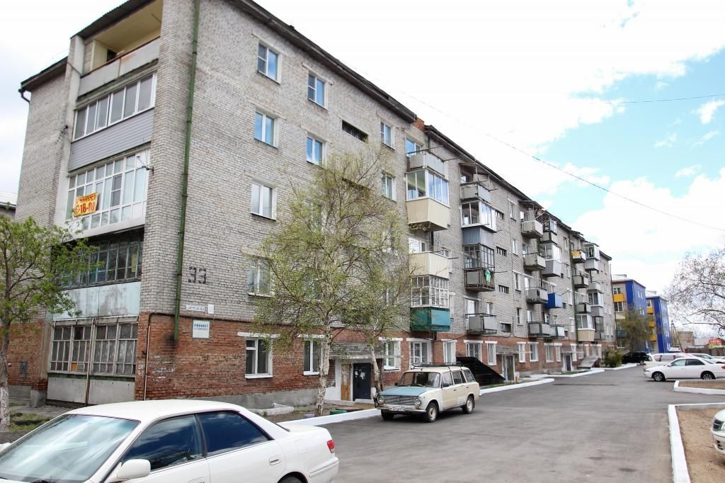 Респ. Бурятия, г. Улан-Удэ, ул. Мерецкова, д. 33-фасад здания
