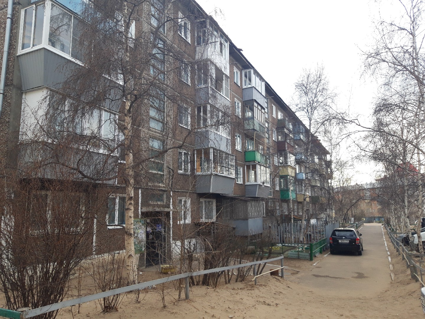 Респ. Бурятия, г. Улан-Удэ, ул. Павлова, д. 10а-фасад здания