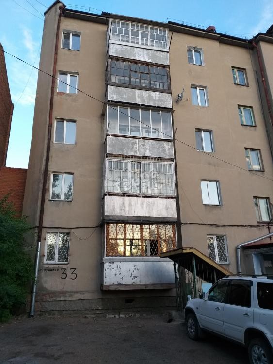 Респ. Бурятия, г. Улан-Удэ, ул. Партизанская, д. 33-фасад здания