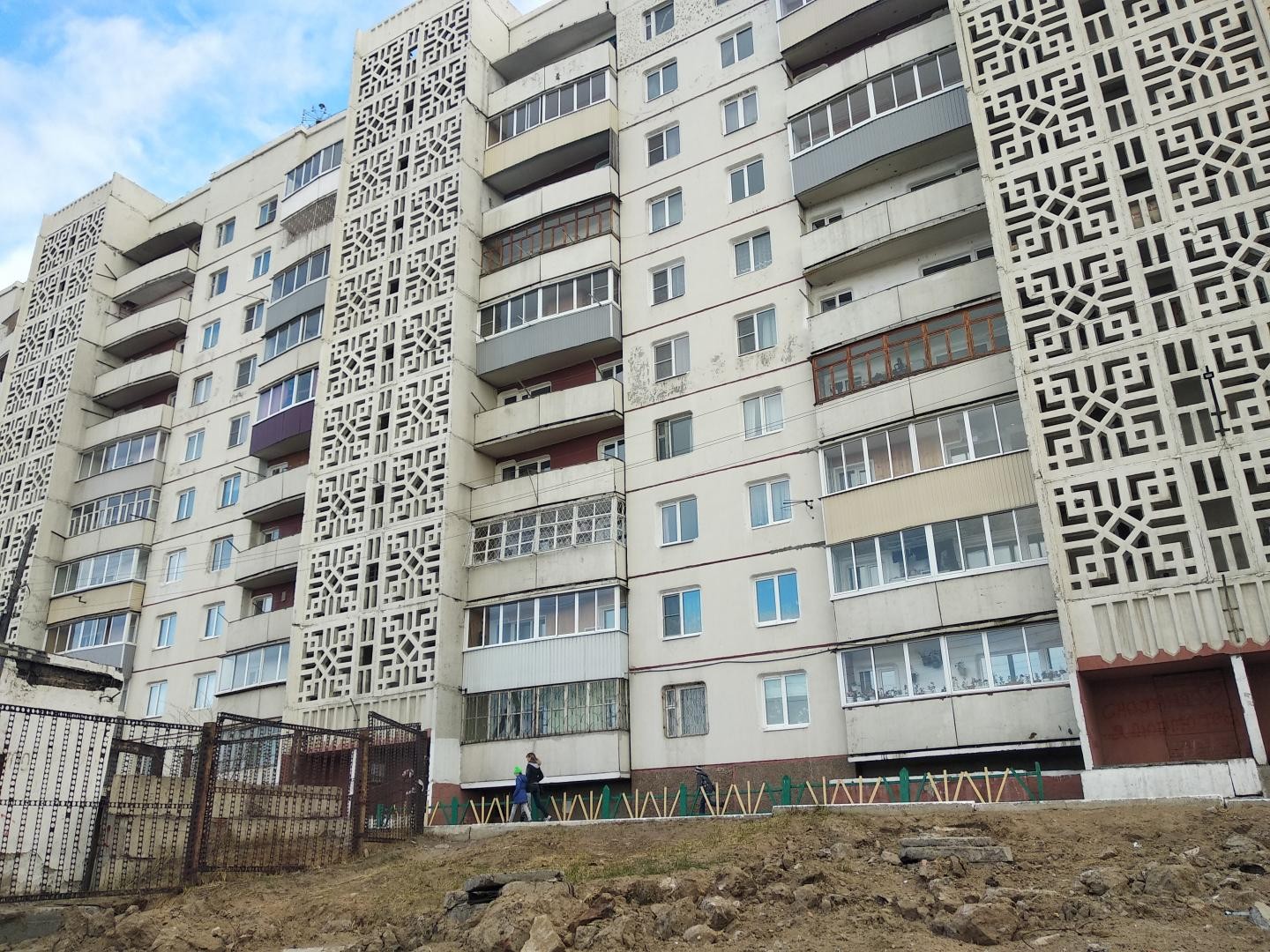 Респ. Бурятия, г. Улан-Удэ, ул. Ринчино, д. 8-фасад здания