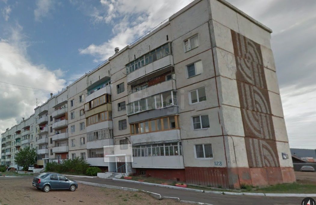 Респ. Бурятия, г. Улан-Удэ, ул. Тулаева, д. 128-фасад здания
