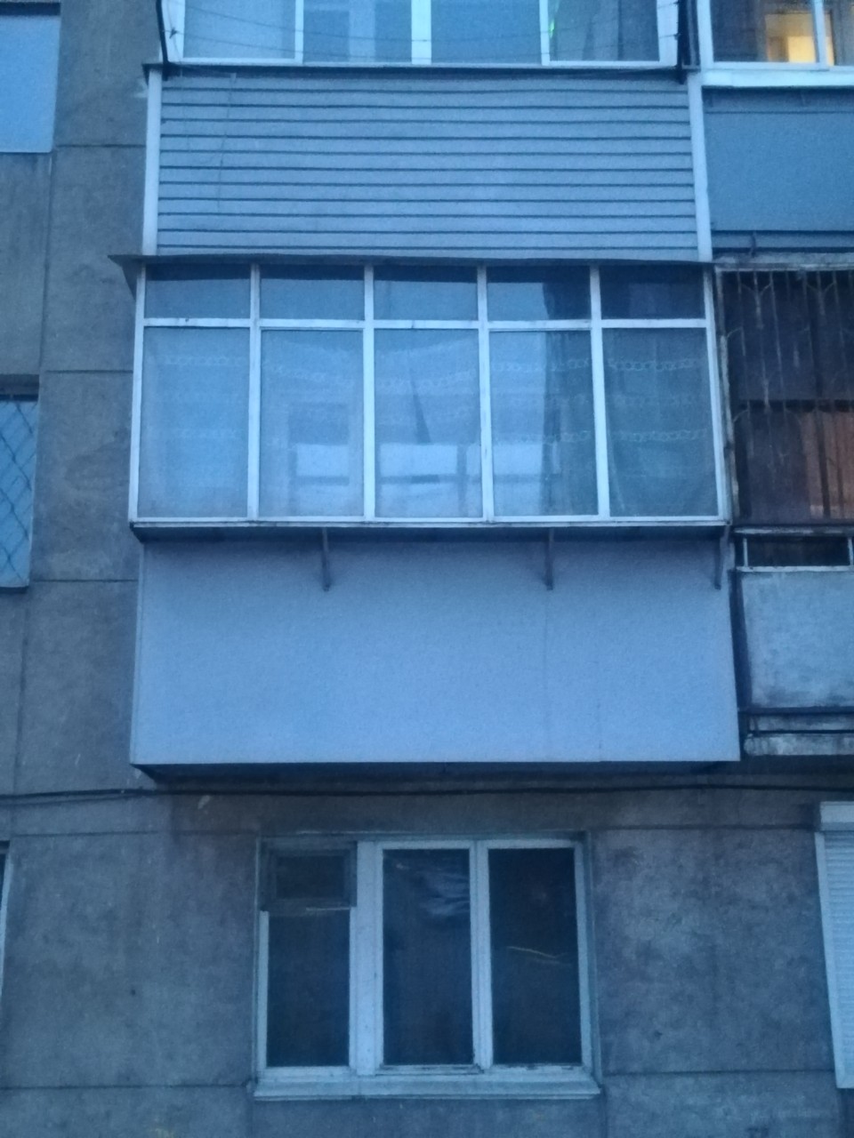 Респ. Бурятия, г. Улан-Удэ, ул. Цивилева, д. дом 27-фасад здания