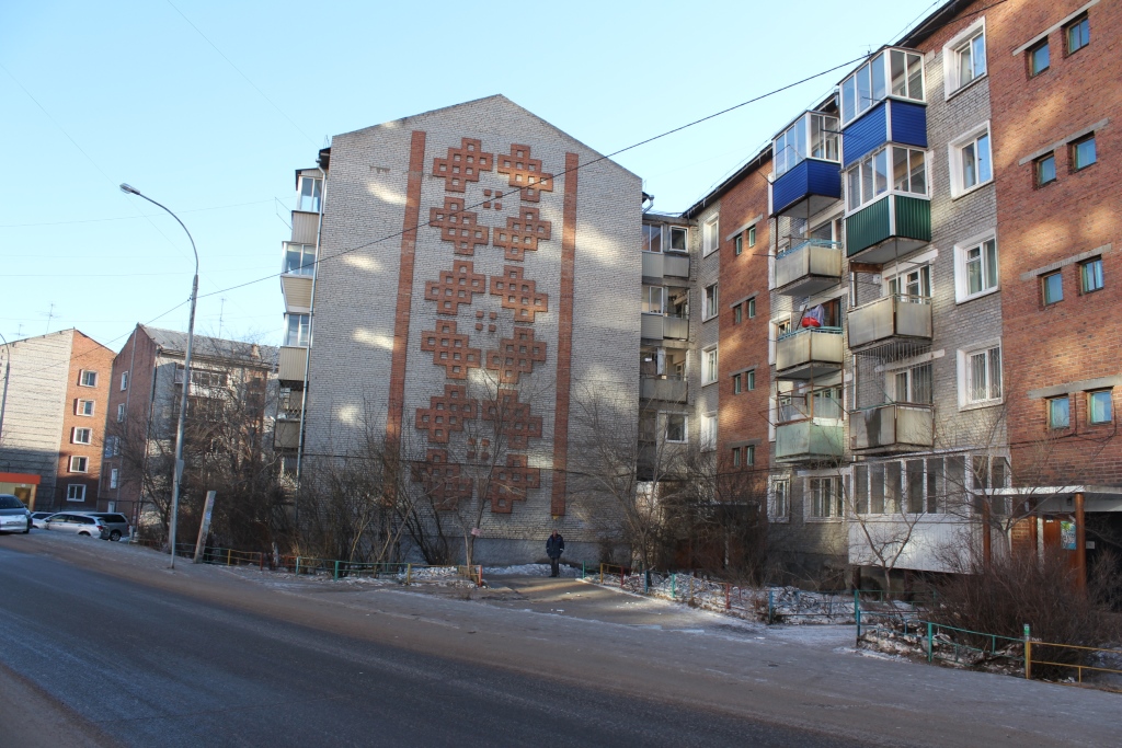 Респ. Бурятия, г. Улан-Удэ, ул. Цивилева, д. дом 35-фасад здания