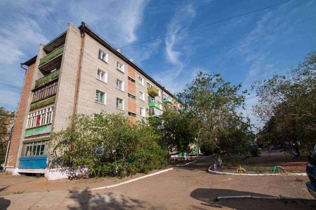 Респ. Бурятия, г. Улан-Удэ, ул. Чкалова, д. 11-фасад здания