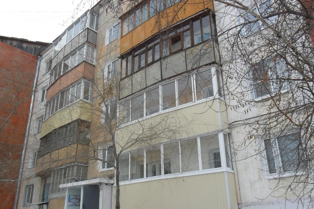 Респ. Бурятия, г. Улан-Удэ, ул. Шумяцкого, д. 28-фасад здания