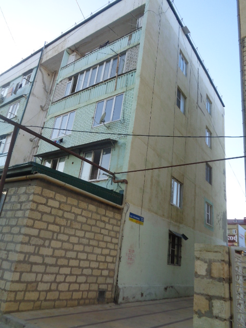 Респ. Дагестан, г. Дербент, пр-кт. Агасиева, д. 15-фасад здания