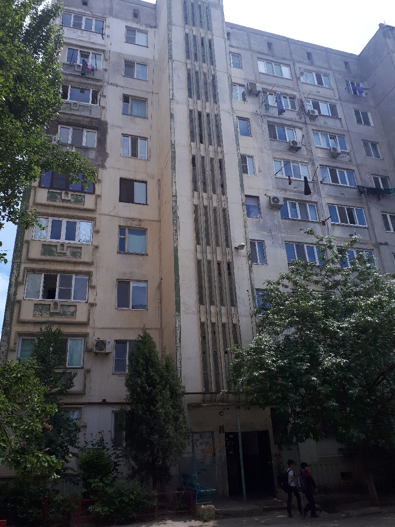 Респ. Дагестан, г. Каспийск, ул. Ильяшенко, д. 5-фасад здания