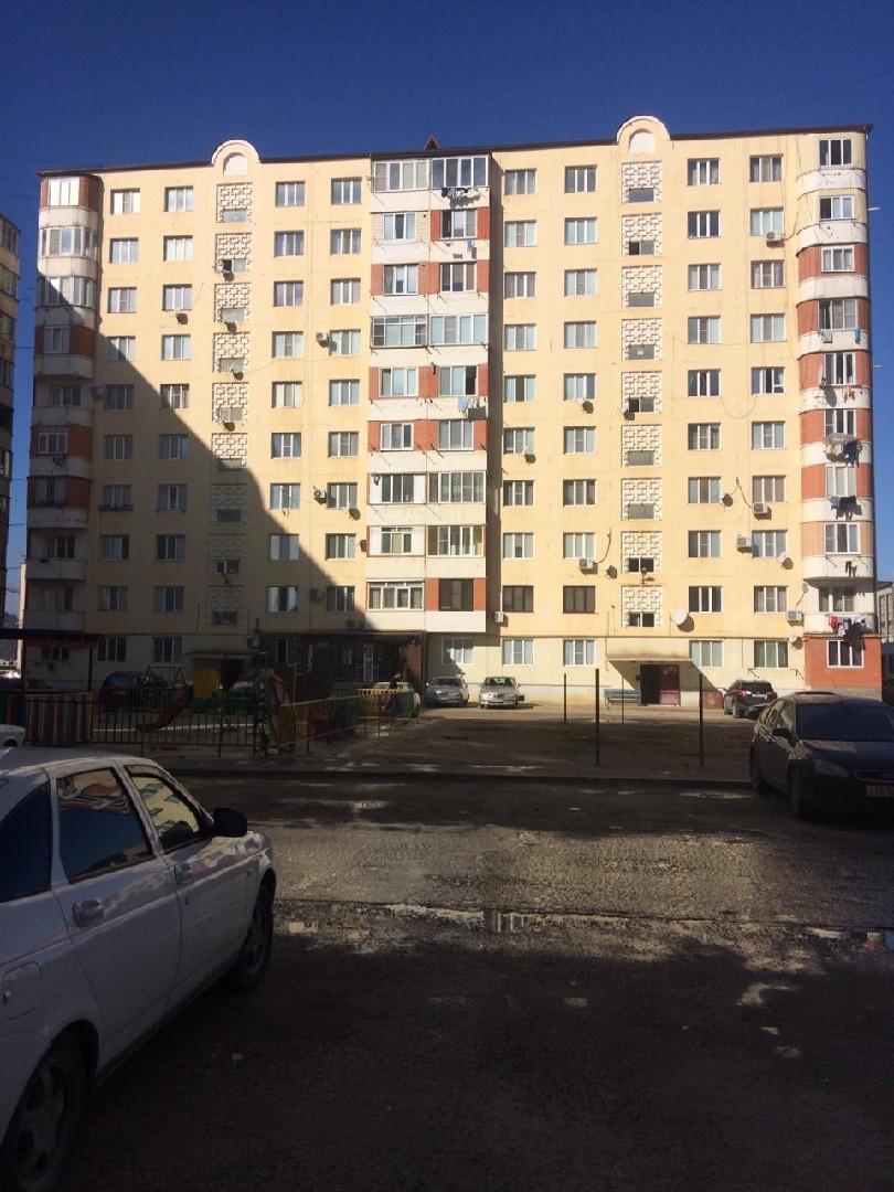 Респ. Дагестан, г. Каспийск, ул. М.Омарова, д. 2, к. А-фасад здания