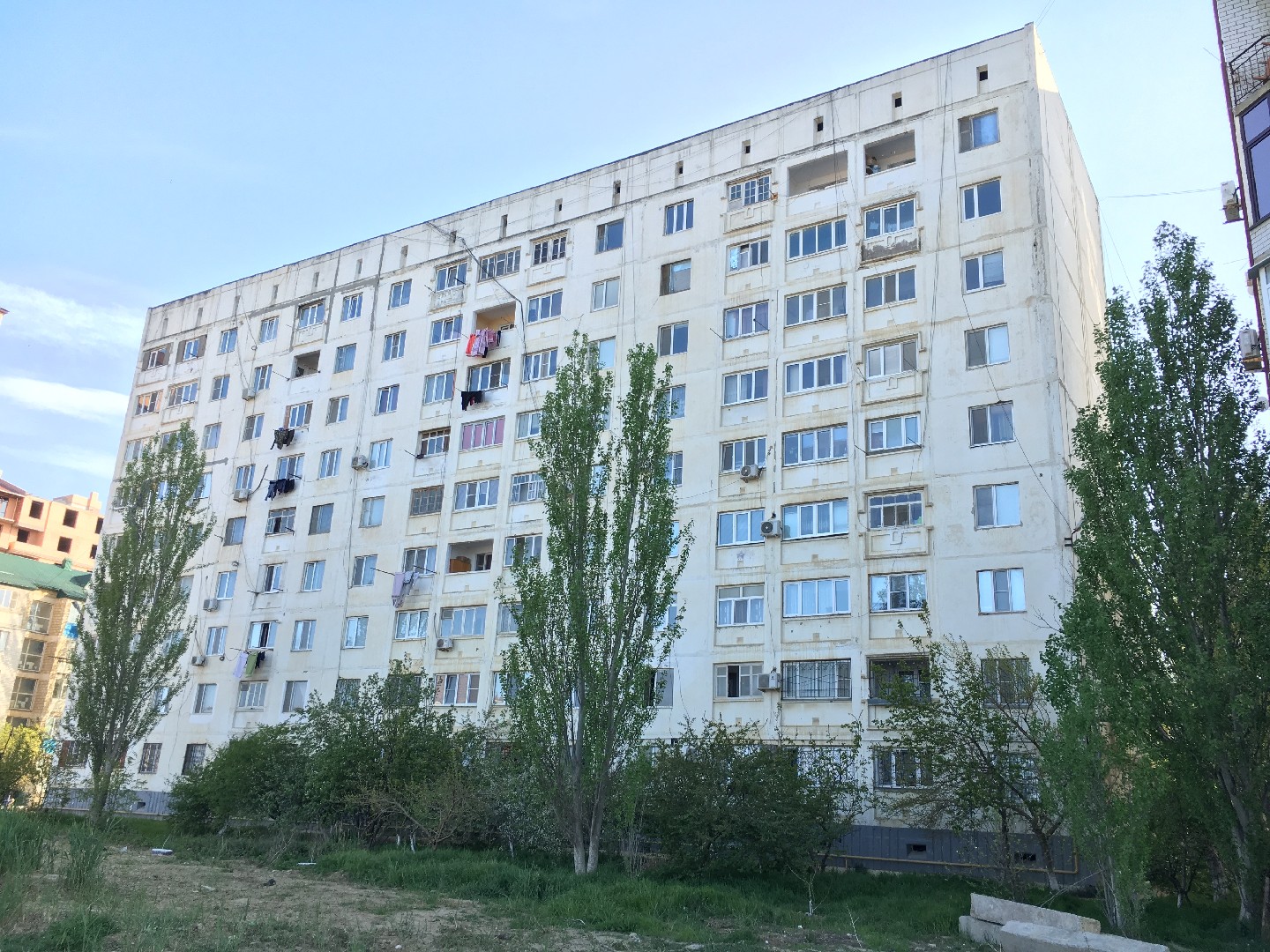 Респ. Дагестан, г. Каспийск, ул. М.Халилова, д. 30-фасад здания