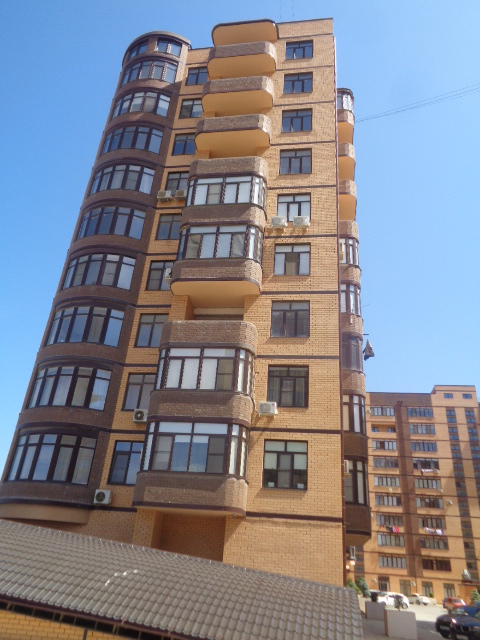Респ. Дагестан, г. Каспийск, ул. М.Халилова, д. 48-фасад здания