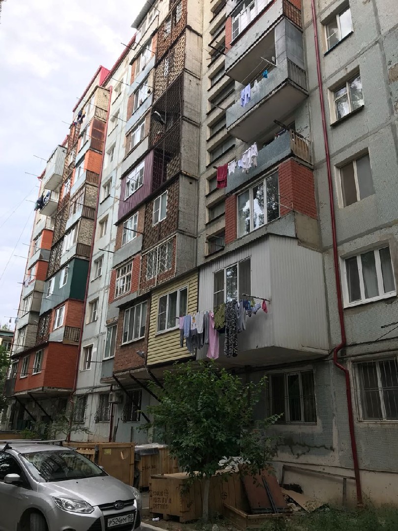 Респ. Дагестан, г. Махачкала, ул. Абубакарова, д. 110-фасад здания