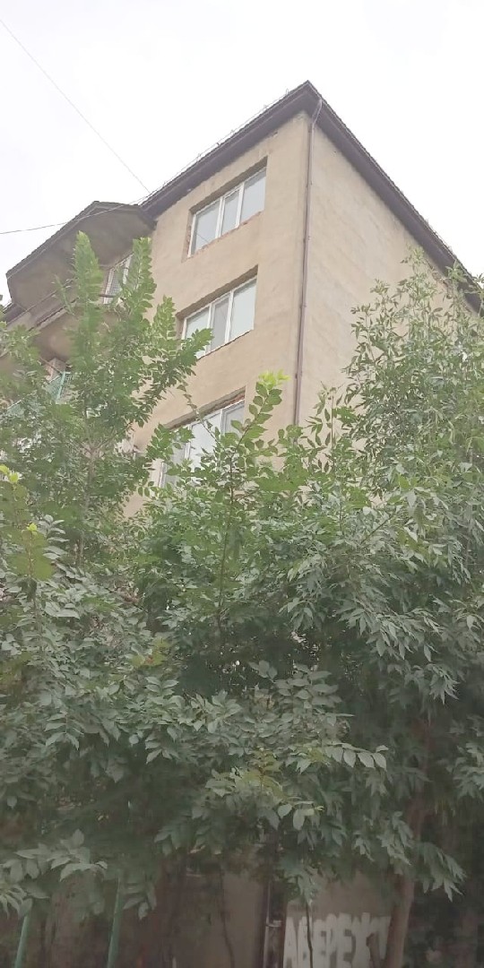 Респ. Дагестан, г. Хасавюрт, ул. Набережная, д. 12-фасад здания