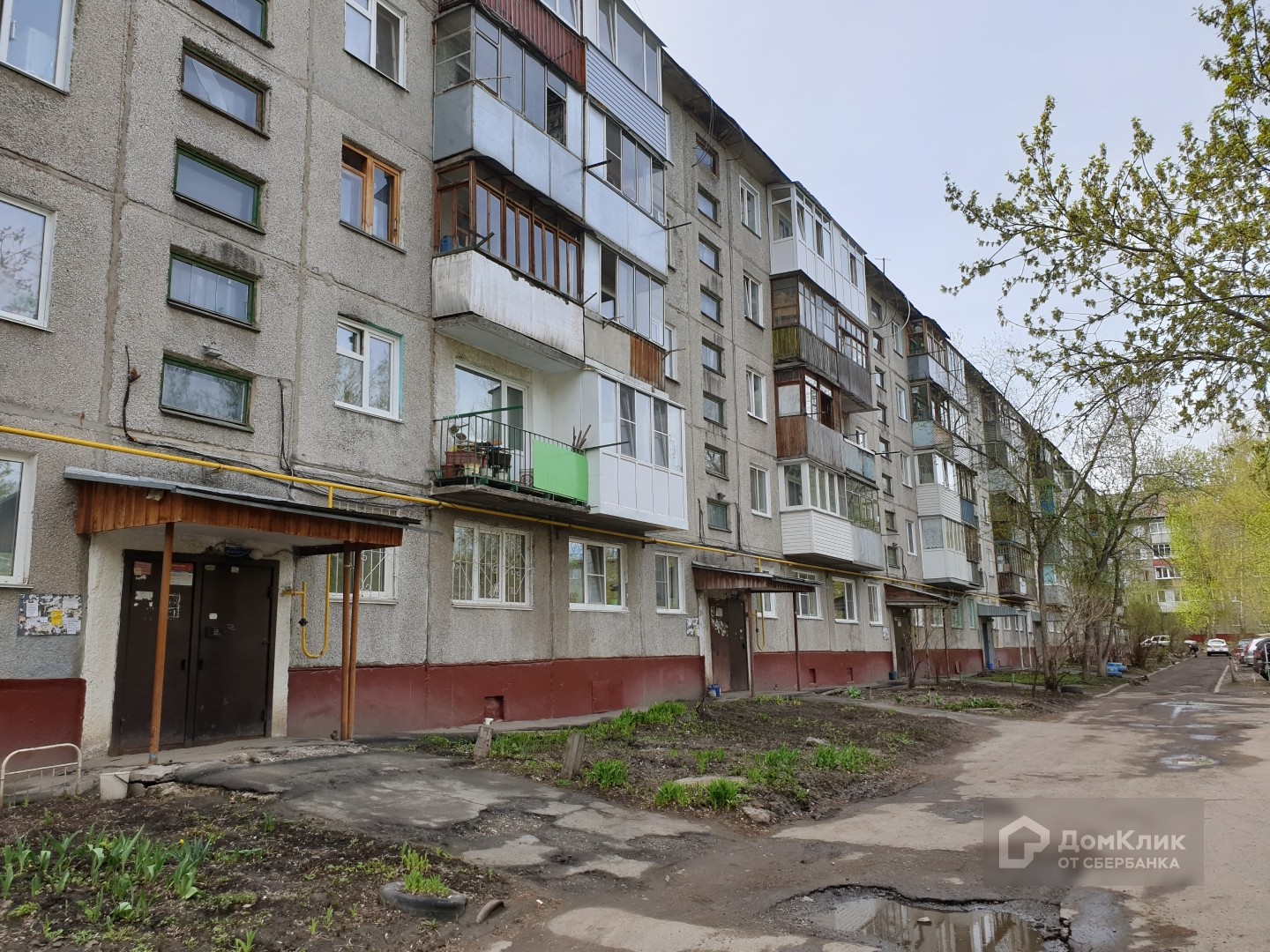 край. Алтайский, г. Барнаул, ул. Антона Петрова, д. 230-фасад здания