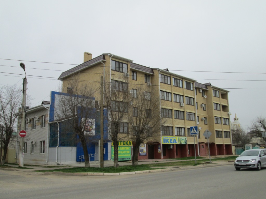 Респ. Калмыкия, г. Элиста, ул. Ю.Клыкова, д. 55-фасад здания