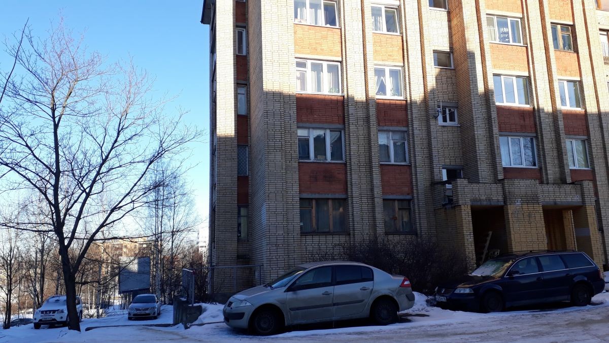 Респ. Карелия, г. Петрозаводск, ул. Анохина, д. 45б-фасад здания