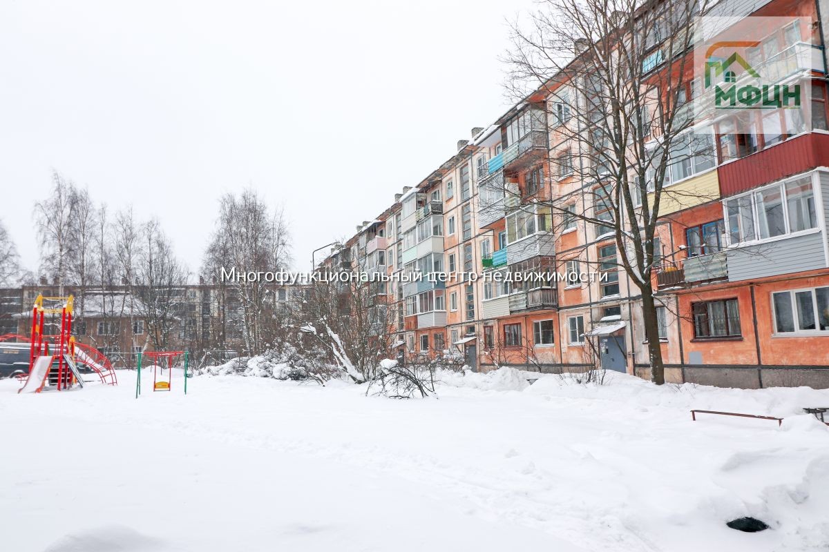 Респ. Карелия, г. Петрозаводск, ул. Маршала Мерецкова, д. 24-фасад здания