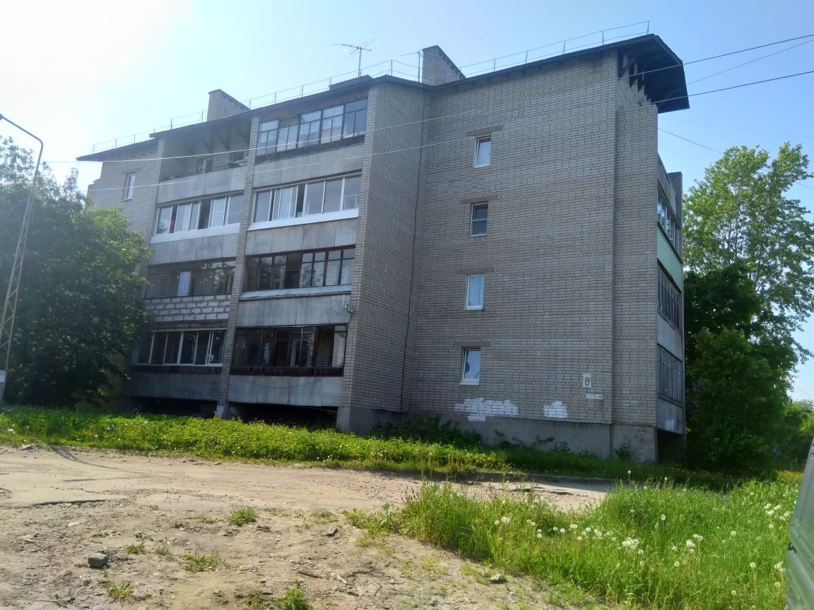 Респ. Карелия, г. Петрозаводск, ул. Медвежьегорская, д. 8-фасад здания