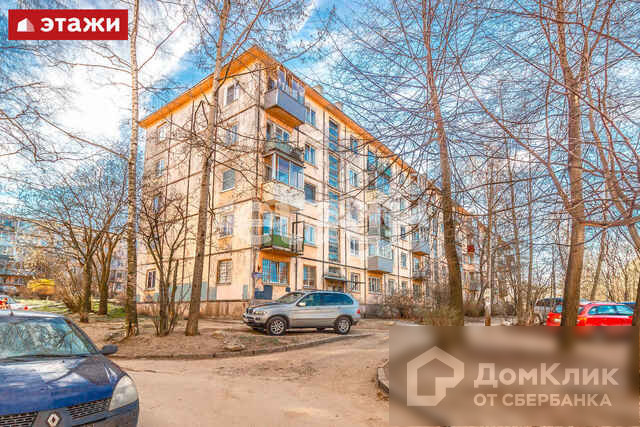 Респ. Карелия, г. Петрозаводск, пр-кт. Октябрьский, д. 7-фасад здания