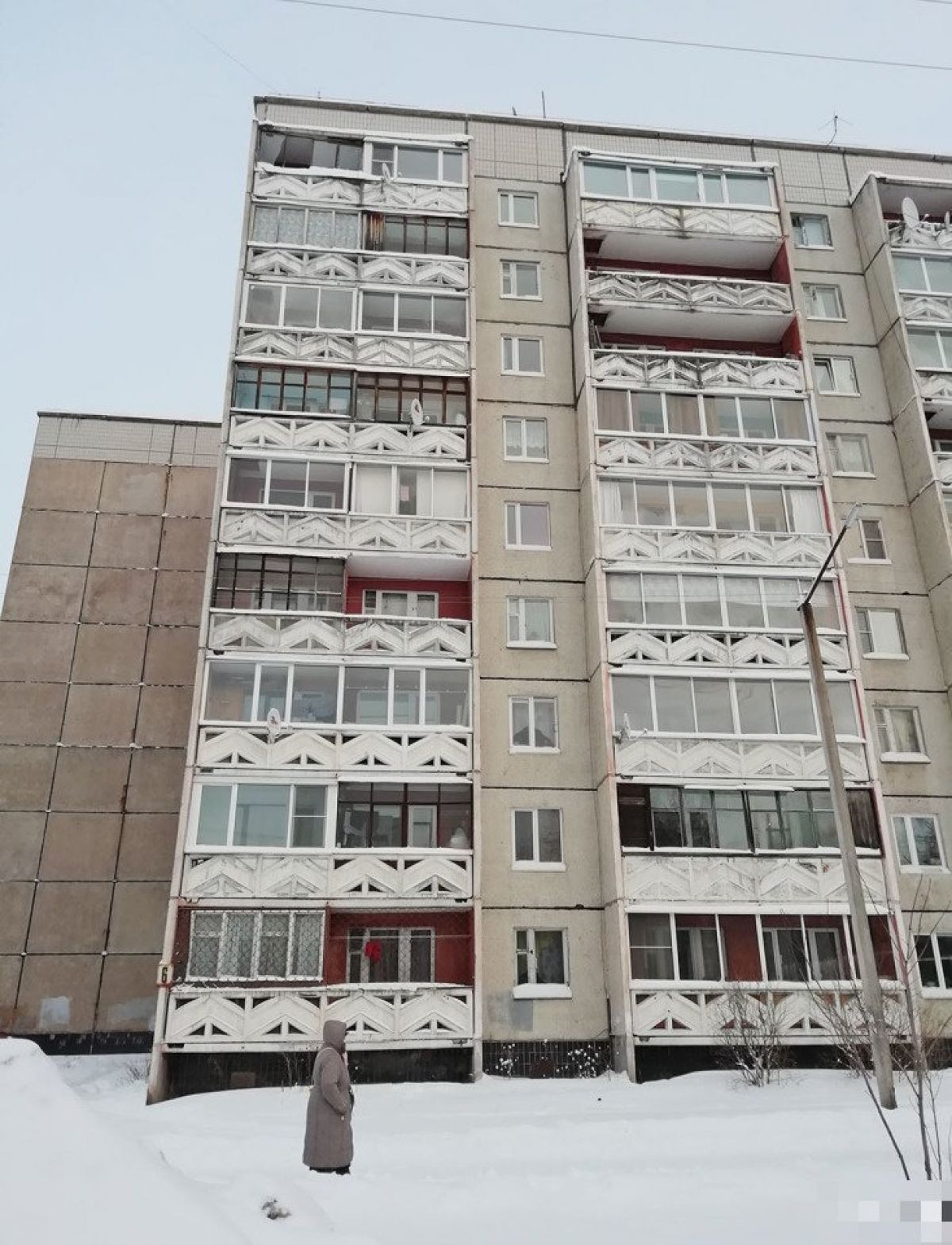 Респ. Карелия, г. Петрозаводск, ул. Попова, д. 6-фасад здания