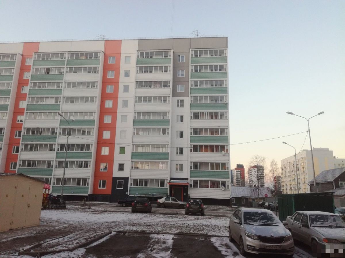 Респ. Карелия, г. Петрозаводск, ул. Шевченко, д. 25-фасад здания