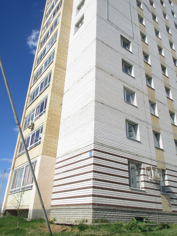 Респ. Коми, г. Сыктывкар, ул. Ветеранов, д. 12-фасад здания