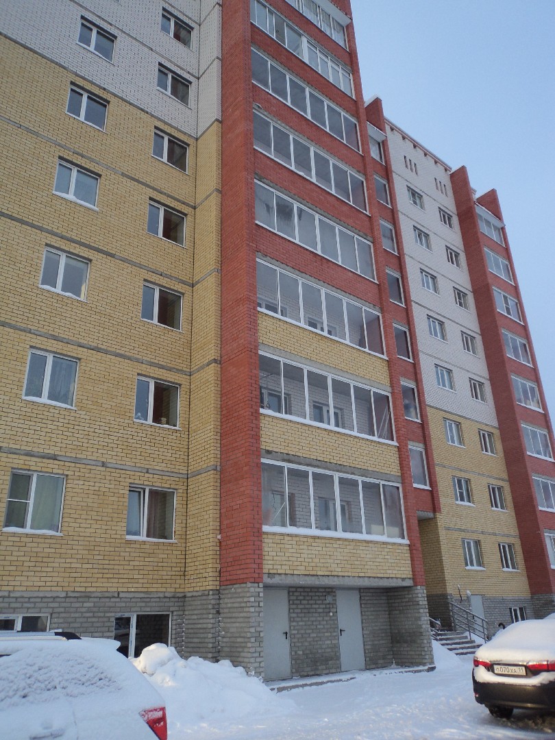 Респ. Коми, г. Сыктывкар, ул. Жакова, д. 11-фасад здания