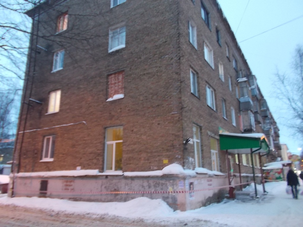 Респ. Коми, г. Сыктывкар, ул. Ленина, д. 27-фасад здания
