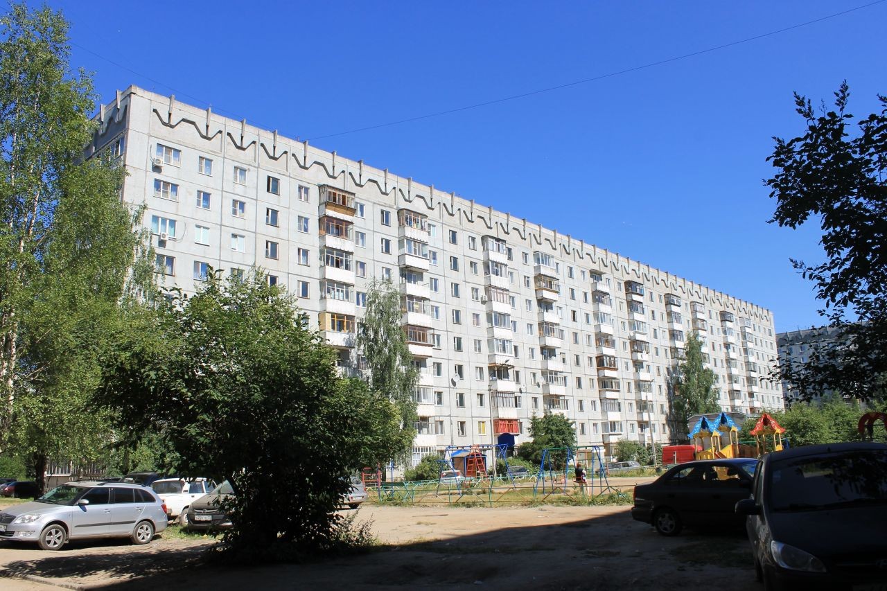 Респ. Коми, г. Сыктывкар, ул. Малышева, д. 18-фасад здания
