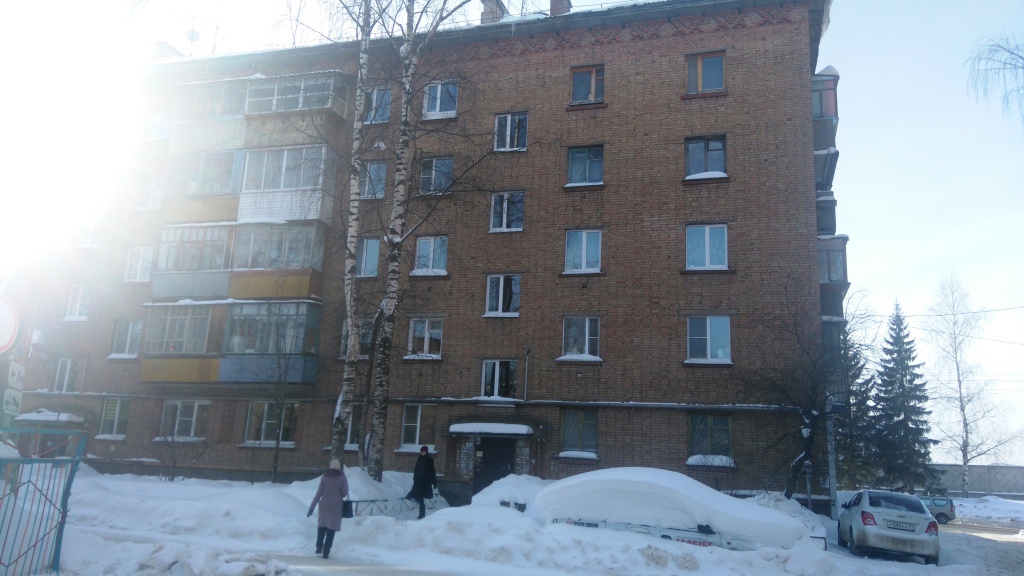 Респ. Коми, г. Сыктывкар, ул. Морозова, д. 37-фасад здания