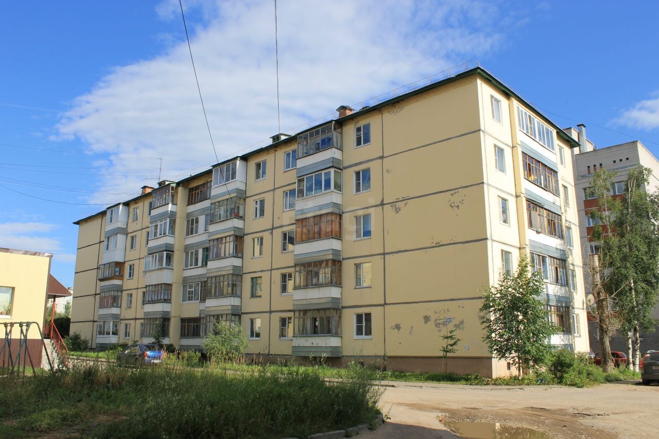 Респ. Коми, г. Сыктывкар, ул. Морозова, д. 111-фасад здания