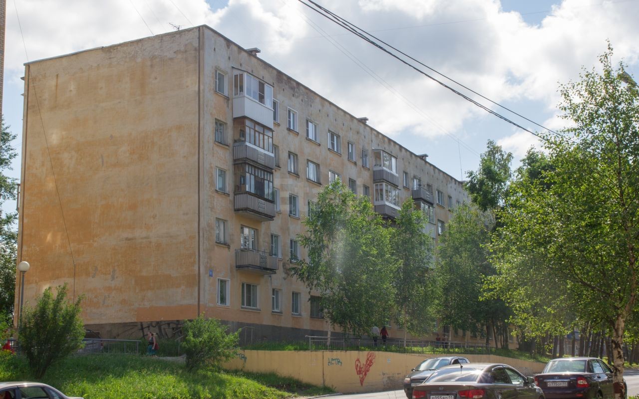 Респ. Коми, г. Сыктывкар, ул. Первомайская, д. 47-фасад здания